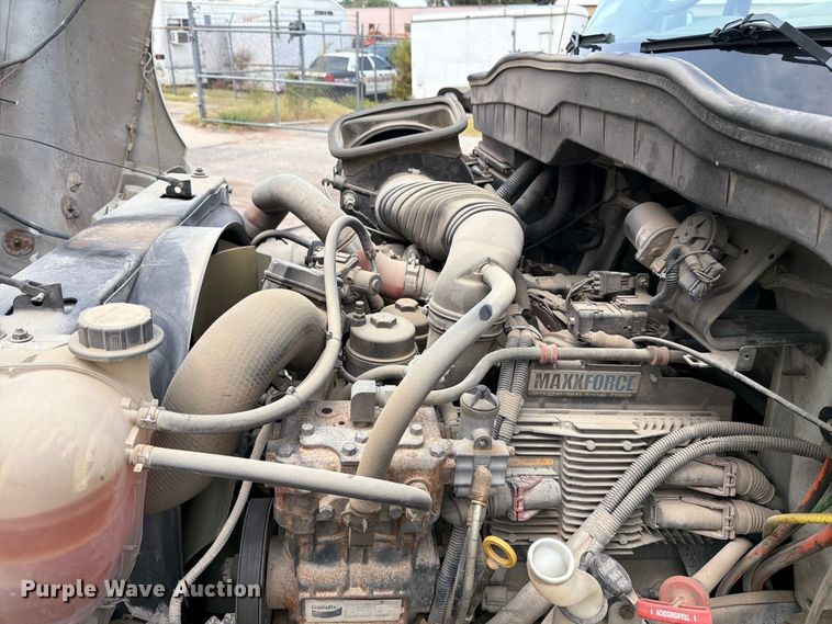 image for item MZ9853 2009 International 4300 dump flatbed truck
