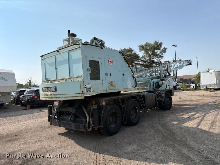 image for item MZ9855 Little Giant 32H crane