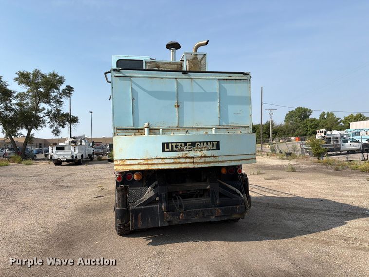 image for item MZ9855 Little Giant 32H crane