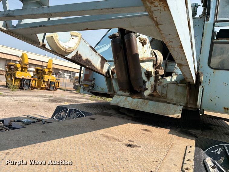 image for item MZ9855 Little Giant 32H crane