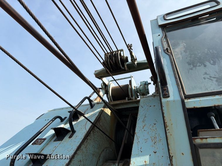 image for item MZ9855 Little Giant 32H crane