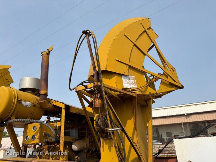 image for item MZ9857 Fair 8481C wheel loader snow blower