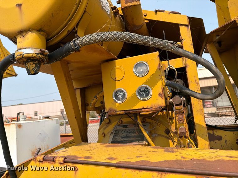 image for item MZ9857 Fair 8481C wheel loader snow blower