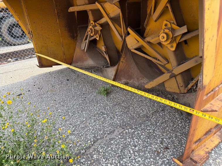 image for item MZ9857 Fair 8481C wheel loader snow blower