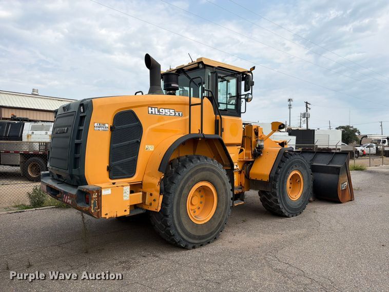image for item MZ9859 2018 Hyundai HL955XT wheel loader