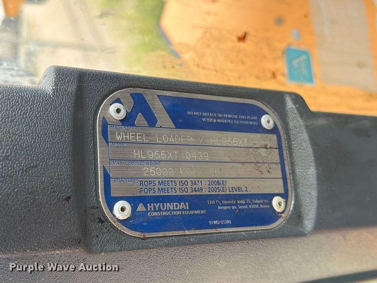 image for item MZ9859 2018 Hyundai HL955XT wheel loader