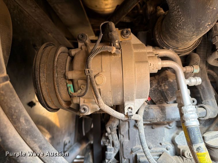 image for item MZ9859 2018 Hyundai HL955XT wheel loader