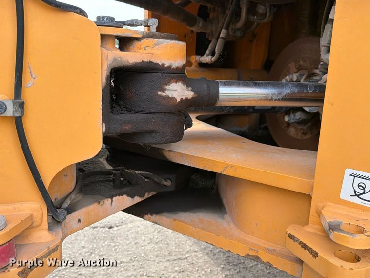 image for item MZ9859 2018 Hyundai HL955XT wheel loader