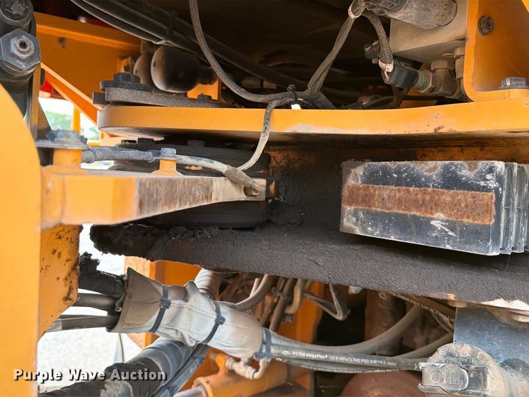 image for item MZ9859 2018 Hyundai HL955XT wheel loader