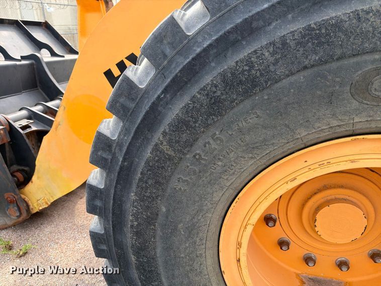 image for item MZ9859 2018 Hyundai HL955XT wheel loader