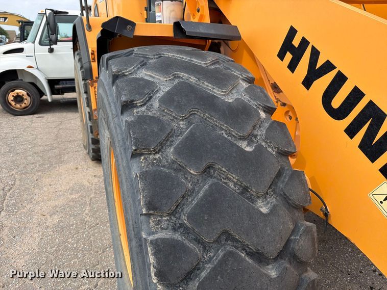 image for item MZ9859 2018 Hyundai HL955XT wheel loader