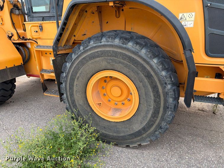 image for item MZ9859 2018 Hyundai HL955XT wheel loader