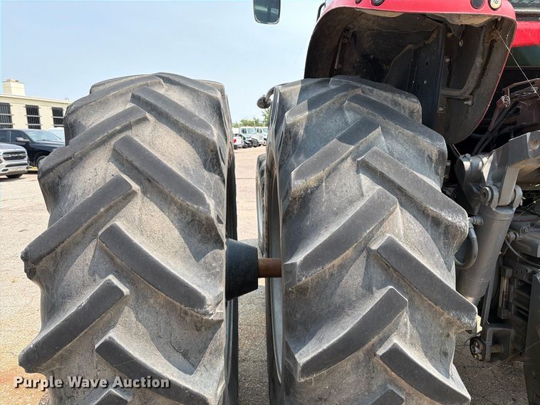 image for item MZ9860 2013 Massey Ferguson 7619 MFWD tractor