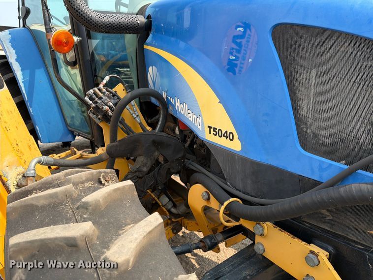 image for item MZ9861 2008 New Holland T5040 MFWD tractor