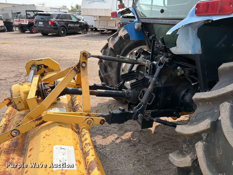 image for item MZ9861 2008 New Holland T5040 MFWD tractor