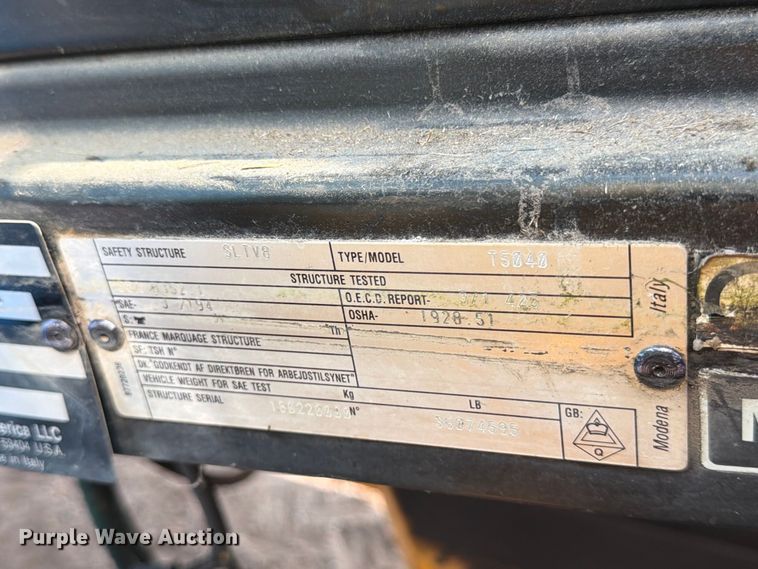 image for item MZ9861 2008 New Holland T5040 MFWD tractor