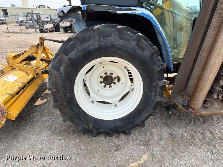 image for item MZ9861 2008 New Holland T5040 MFWD tractor