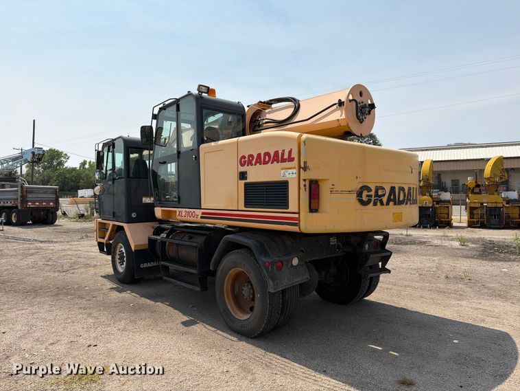 image for item MZ9862 2010 Gradall XL3100 III wheeled excavator