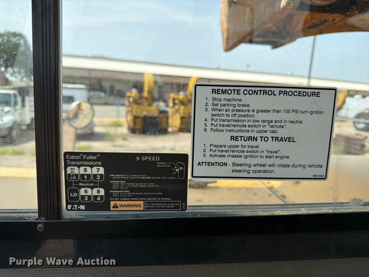 image for item MZ9862 2010 Gradall XL3100 III wheeled excavator
