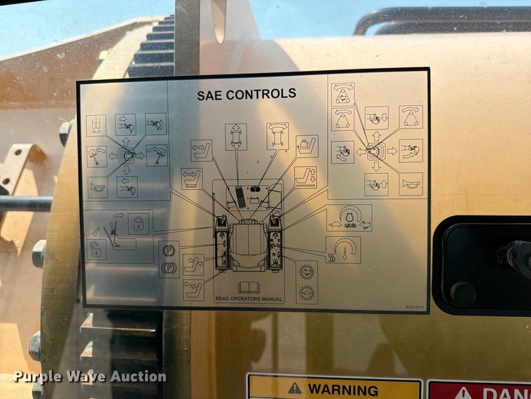 image for item MZ9862 2010 Gradall XL3100 III wheeled excavator