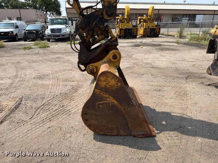 image for item MZ9863 2011 Caterpillar M318D wheeled excavator