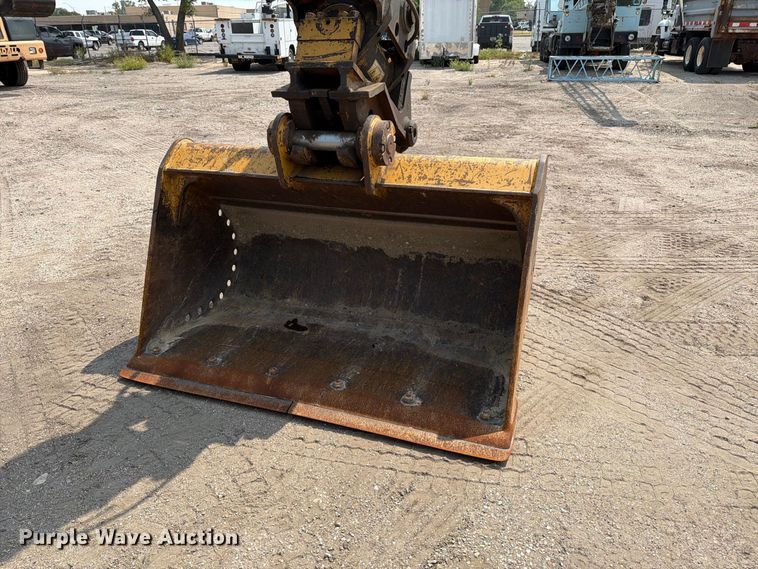 image for item MZ9863 2011 Caterpillar M318D wheeled excavator