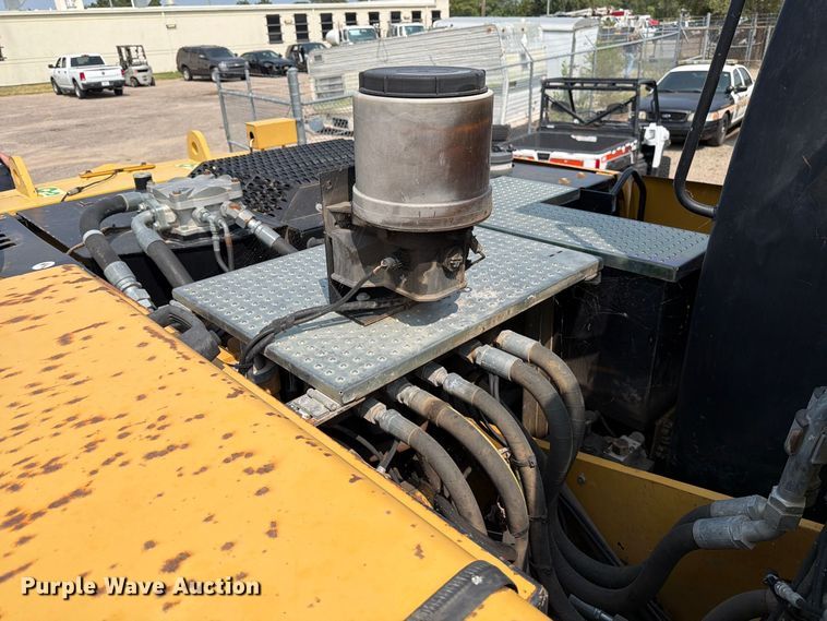 image for item MZ9863 2011 Caterpillar M318D wheeled excavator