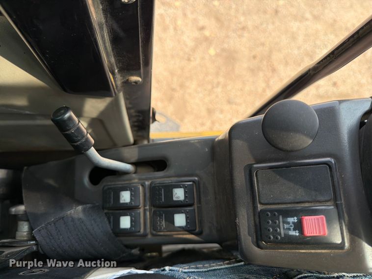 image for item MZ9863 2011 Caterpillar M318D wheeled excavator