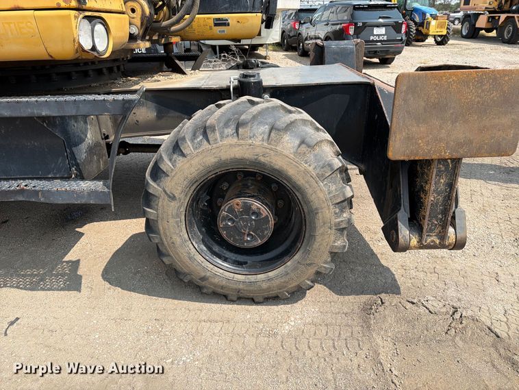 image for item MZ9863 2011 Caterpillar M318D wheeled excavator