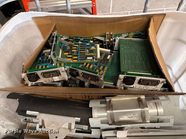 image for item MZ9869 Electronics