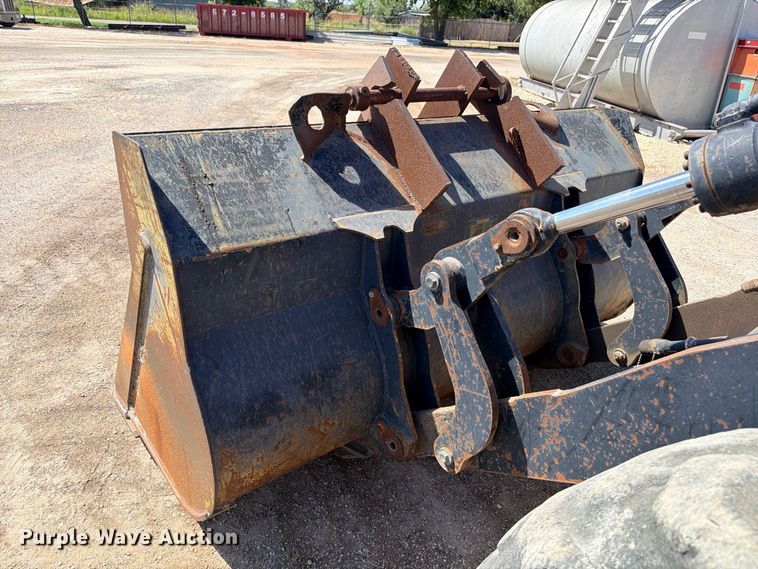 image for item DU1512 1990 Michigan L70 wheel loader