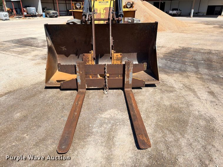 image for item DU1512 1990 Michigan L70 wheel loader