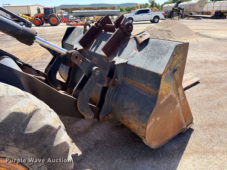 image for item DU1512 1990 Michigan L70 wheel loader