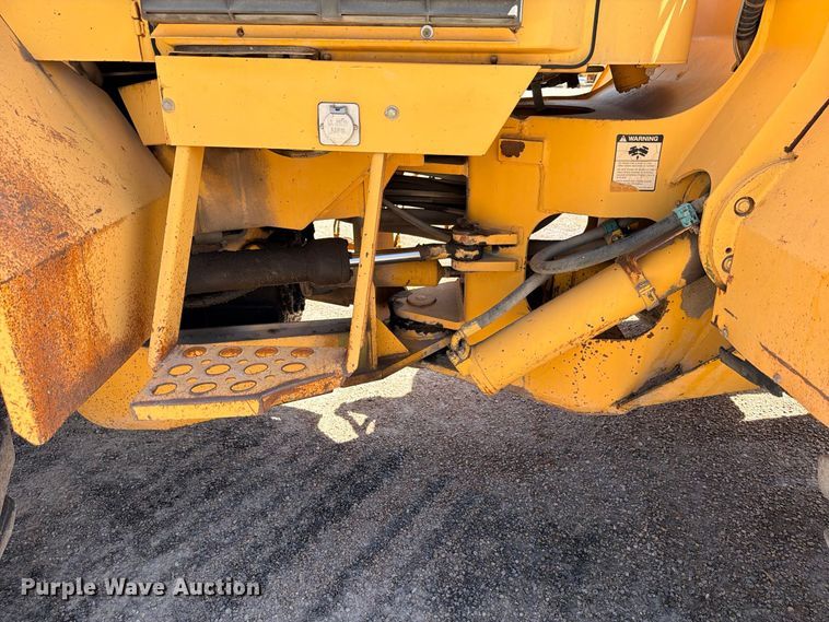 image for item DU1512 1990 Michigan L70 wheel loader