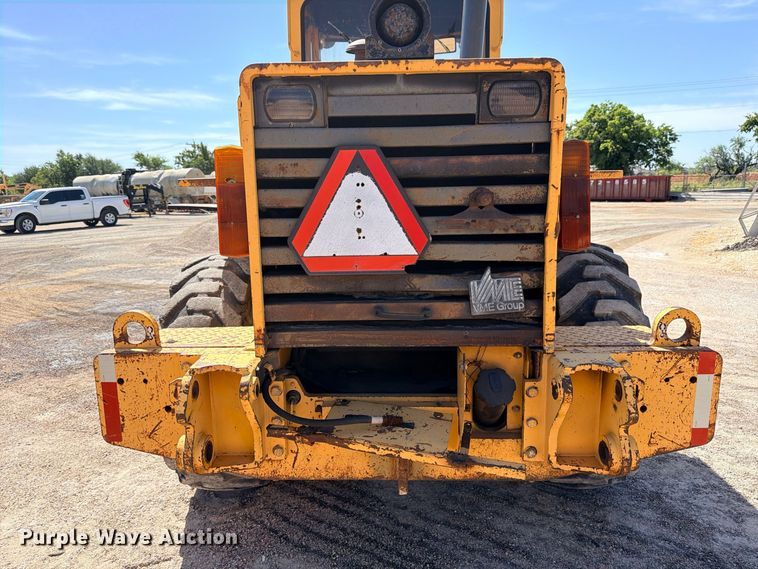 image for item DU1512 1990 Michigan L70 wheel loader