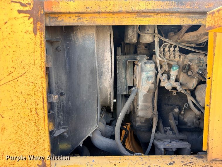 image for item DU1512 1990 Michigan L70 wheel loader