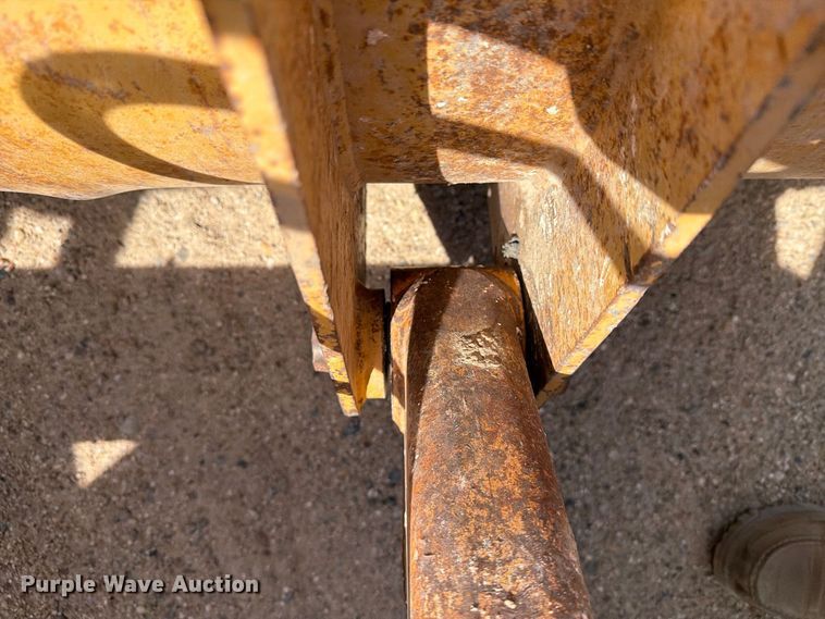 image for item DV8587 1998 Case 580L backhoe