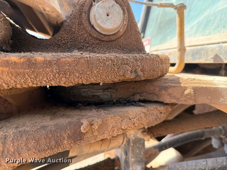 image for item DV8587 1998 Case 580L backhoe
