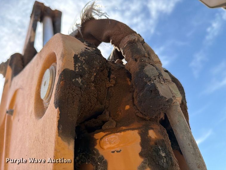 image for item DV8587 1998 Case 580L backhoe