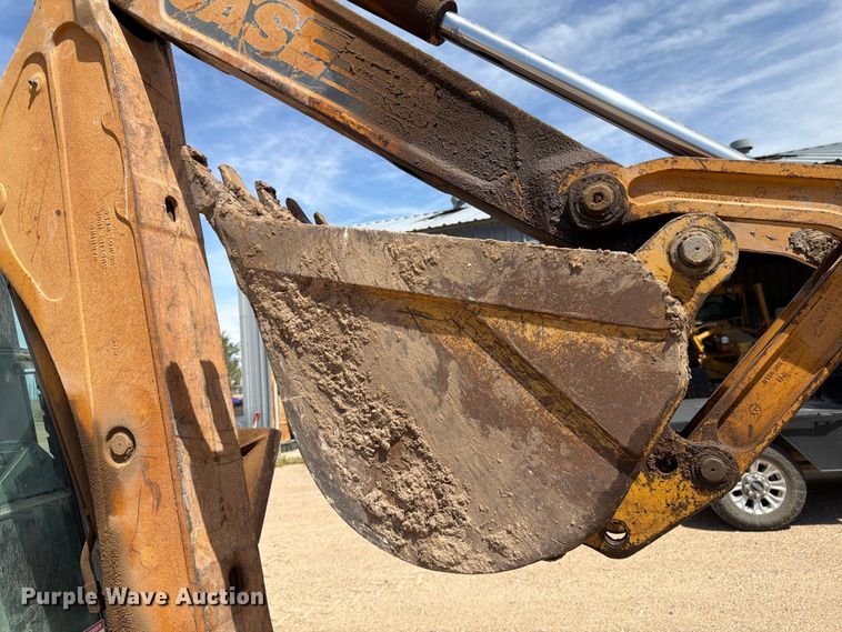 image for item DV8587 1998 Case 580L backhoe