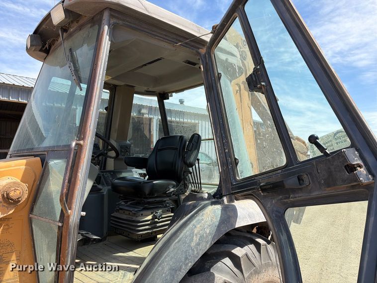 image for item DV8587 1998 Case 580L backhoe