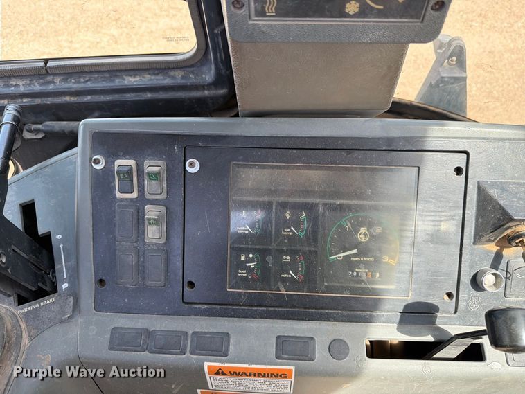 image for item DV8587 1998 Case 580L backhoe