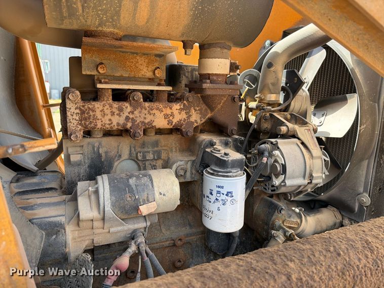image for item DV8587 1998 Case 580L backhoe