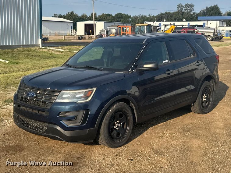 2017 Ford Explorer Police SUV