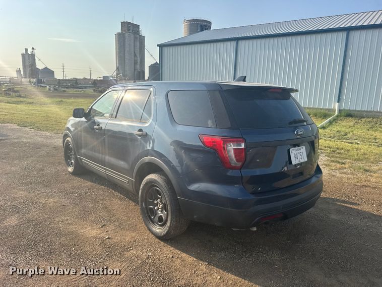 image for item DY3156 2017 Ford Explorer Police SUV