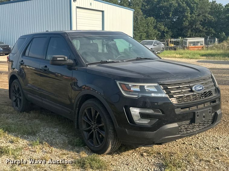 image for item DY3157 2018 Ford Explorer Police SUV