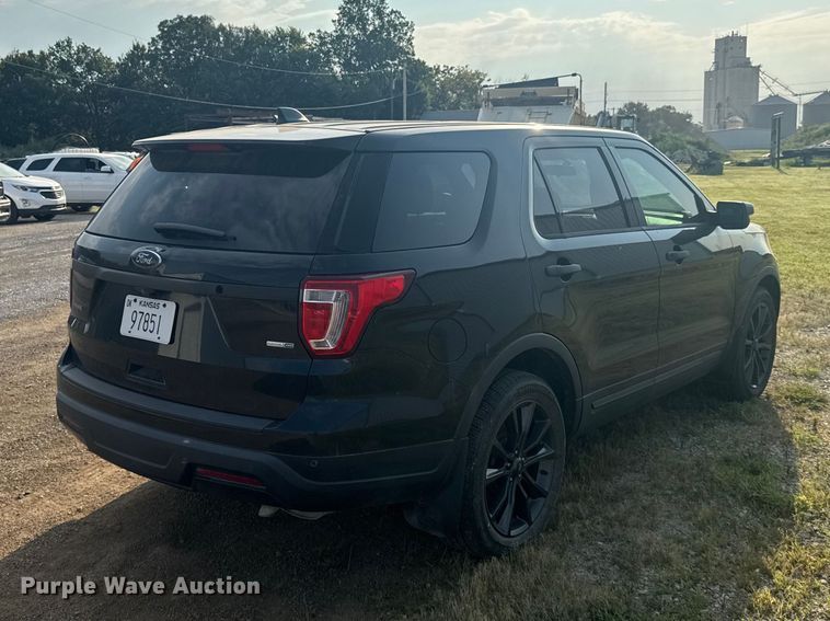 image for item DY3157 2018 Ford Explorer Police SUV