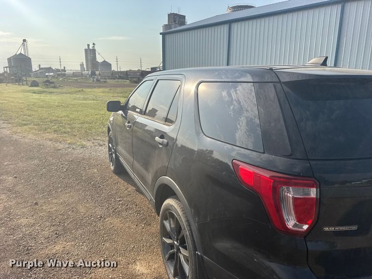 image for item DY3157 2018 Ford Explorer Police SUV