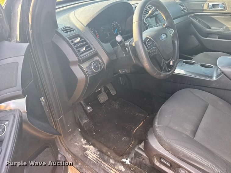 image for item DY3157 2018 Ford Explorer Police SUV