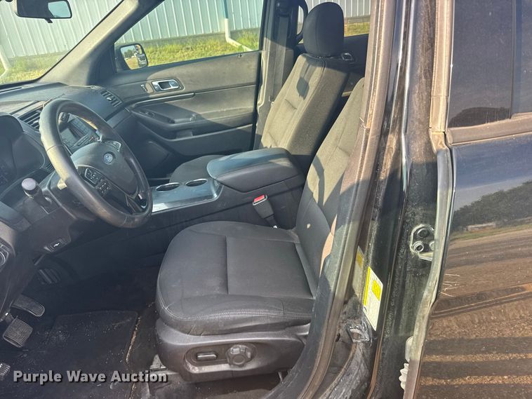 image for item DY3157 2018 Ford Explorer Police SUV